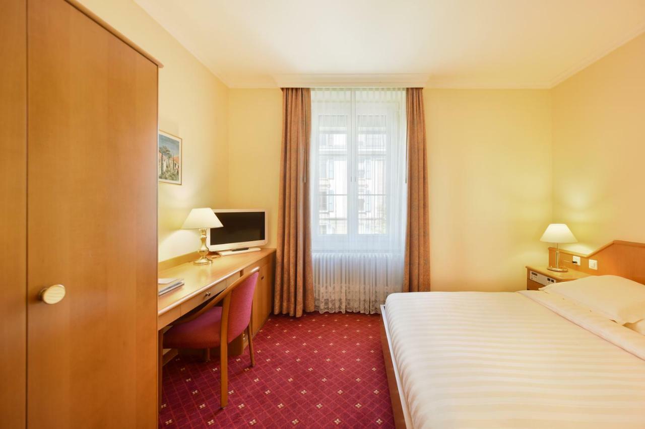 Elite Lausanne